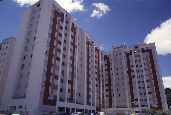 Edif. Resid. Parque Ecológico - Bloco B